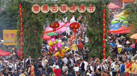 普洱：近5万游客“逛”磨黑烧烤节