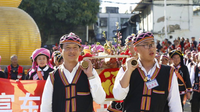 澜沧：春节拜大年 民族大联欢