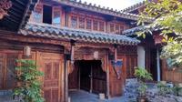 姚安高雪君祠与张家大院
